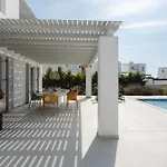 Aura - Beachfront With Private Pool
