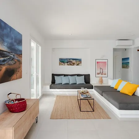 Aura - Beachfront With Private Pool فيلة Kastrákion