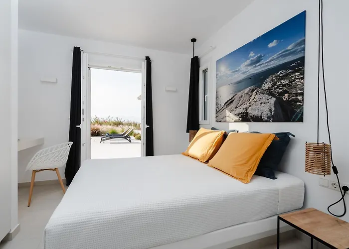 Aura - Beachfront With Private Pool * Kastrákion