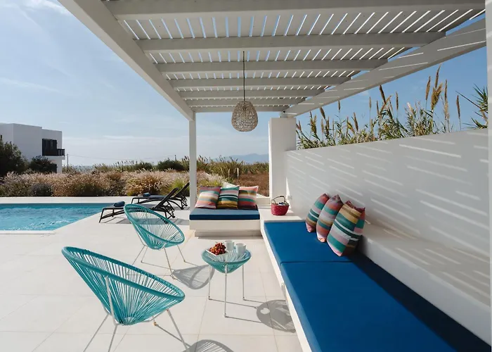 Aura - Beachfront With Private Pool